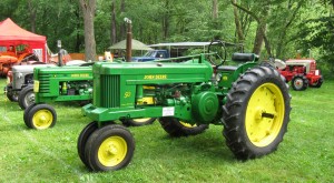 All-American Stocks to Buy #5: Deere & Company (DE)